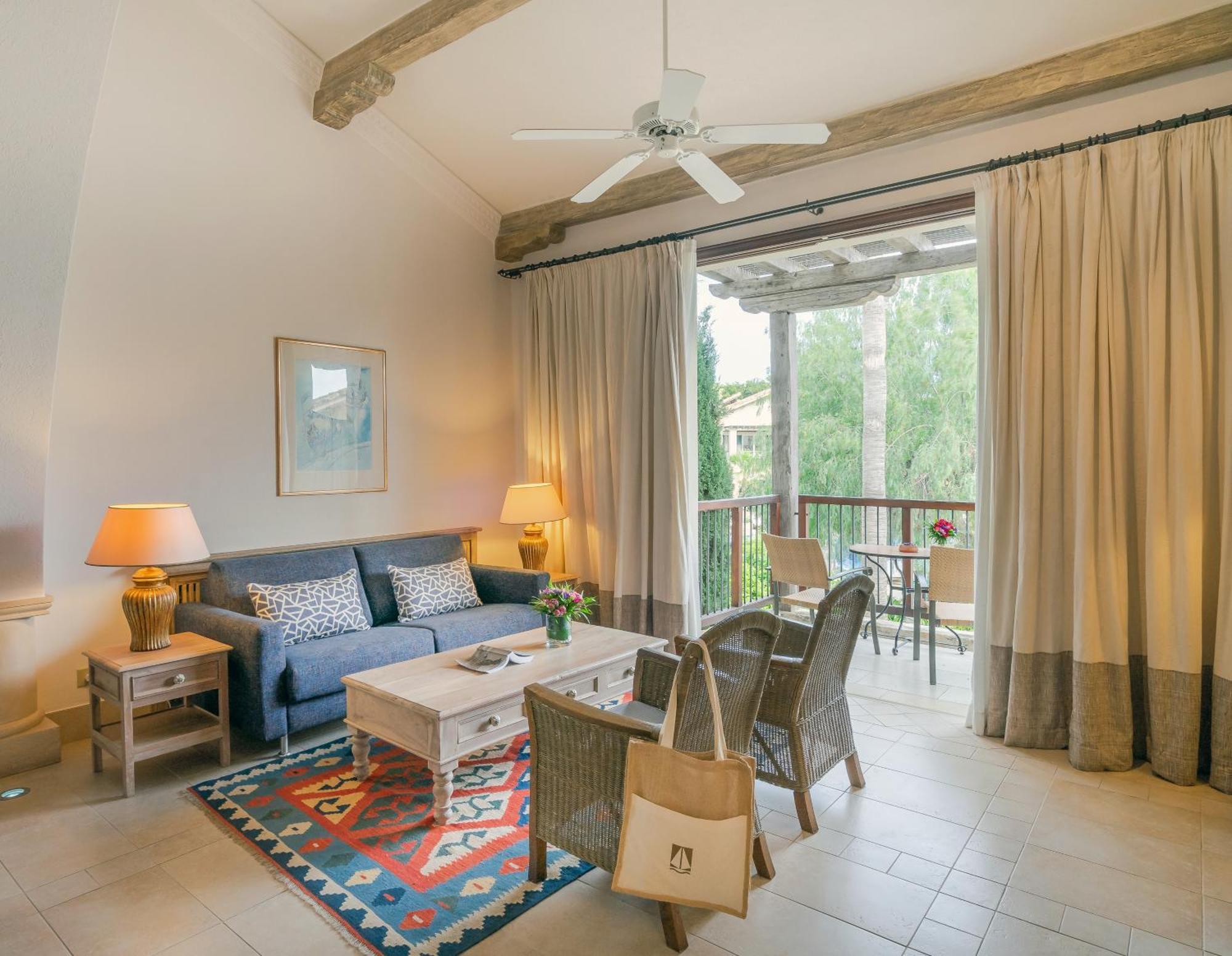 Columbia Beach Resort Pissoúri Eksteriør bilde Living room