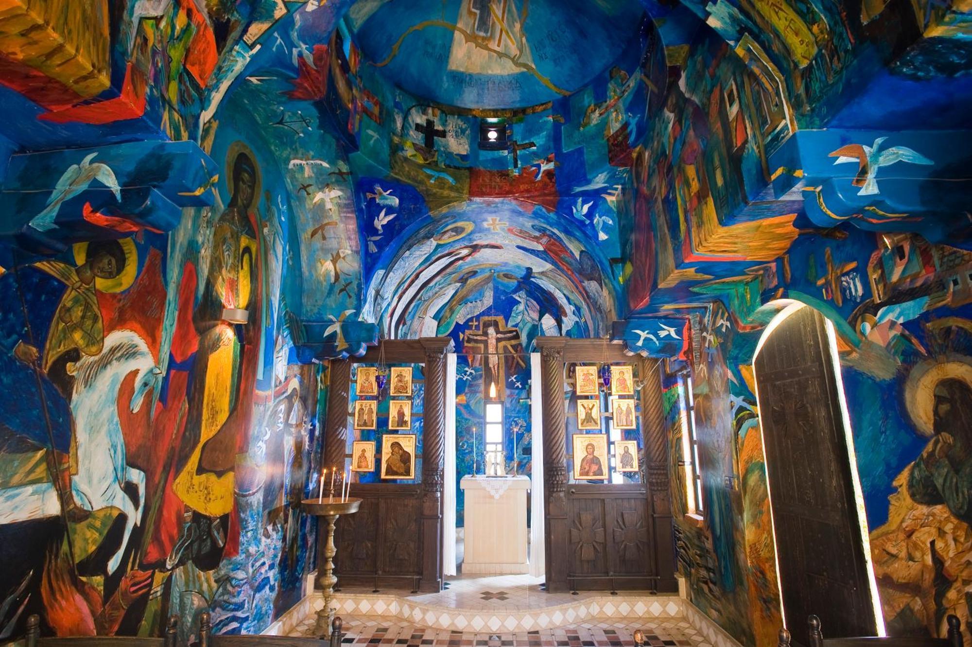 Columbia Beach Resort Pissoúri Interiør bilde The interior of the church